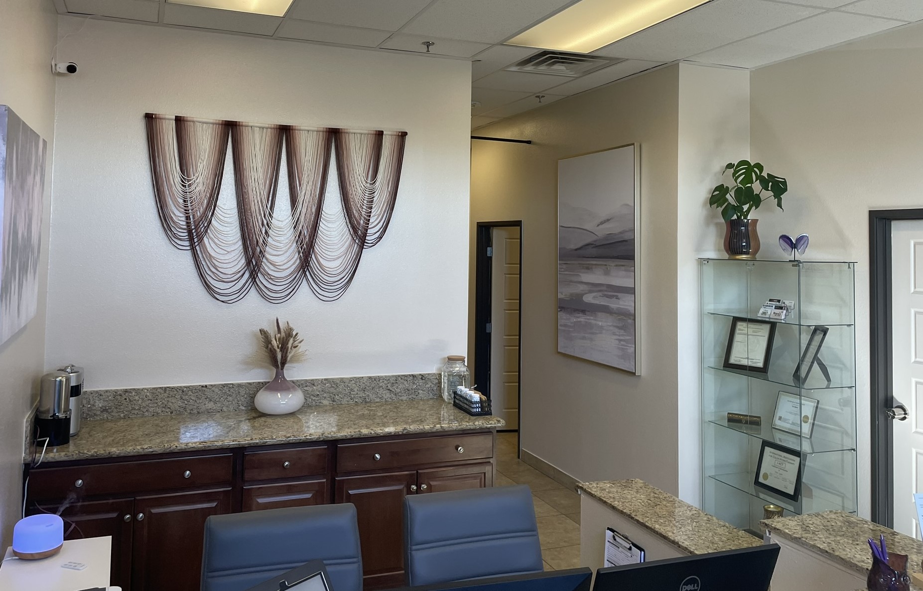 Our Colon Hydrotherapy Center Entry Front Desk